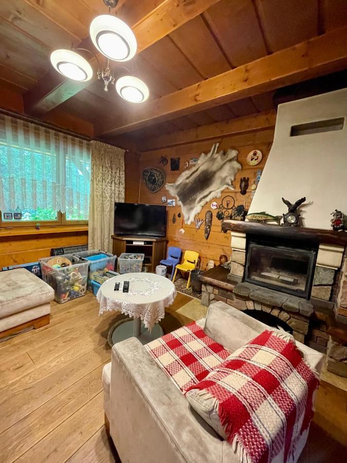 Villa Dom Z Bali Przy Szlaku Kasina Wielka Exterior foto